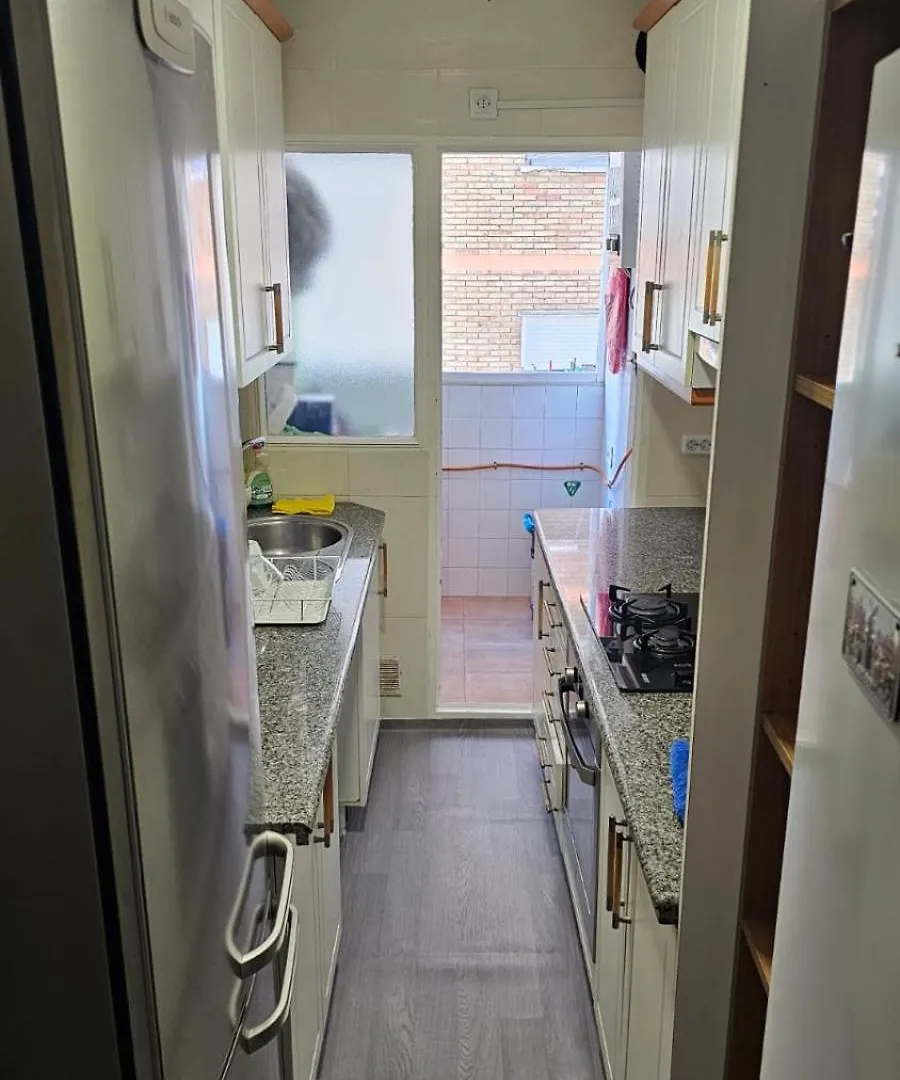 Habitacion Privada Centro Malaga Cerca De La Estacion De Tren Maria Zambrano Y Del Centro Historico Y De La Playa Homestay szállás