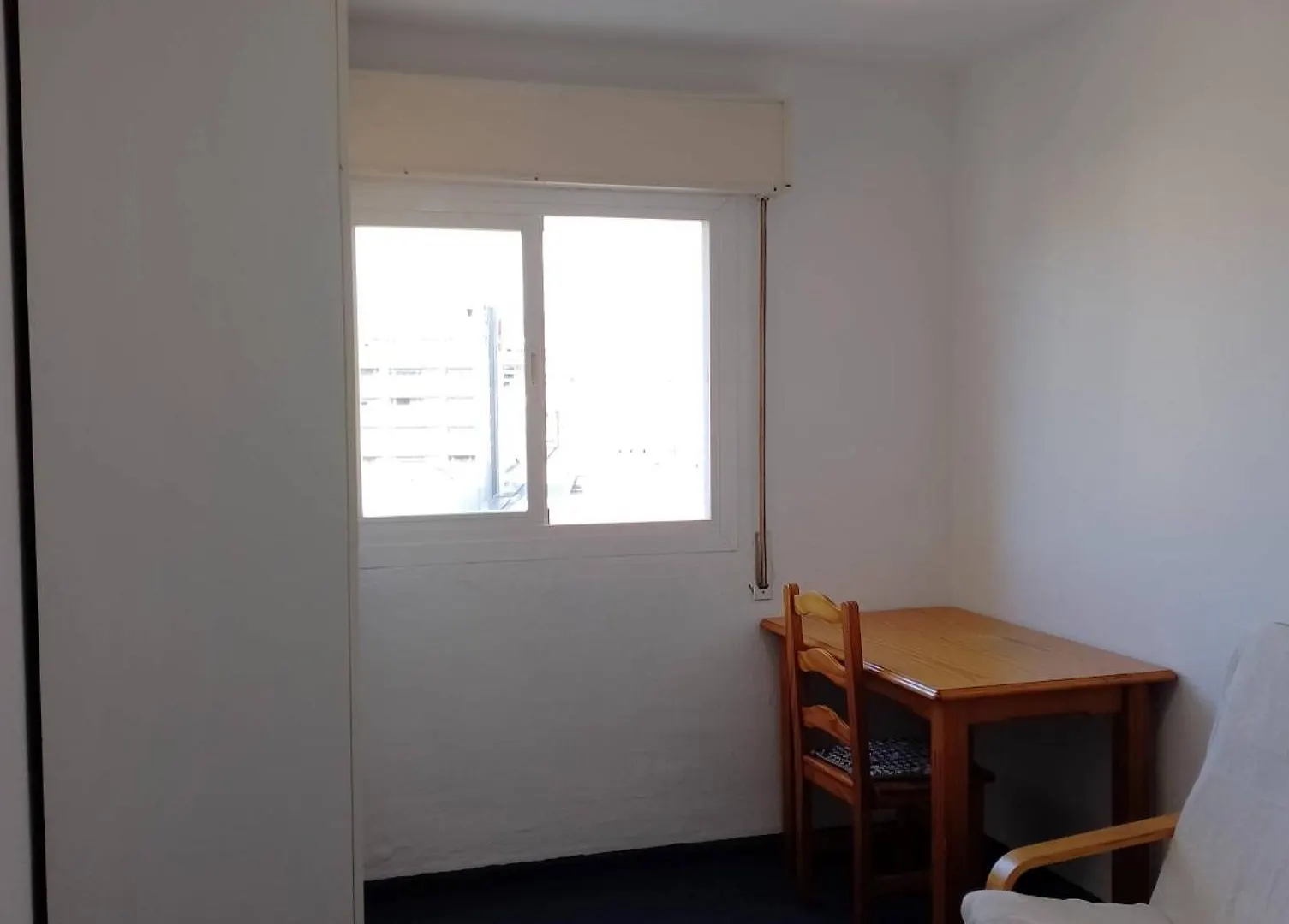 Habitacion Privada Centro Malaga Cerca De La Estacion De Tren Maria Zambrano Y Del Centro Historico Y De La Playa 0*,