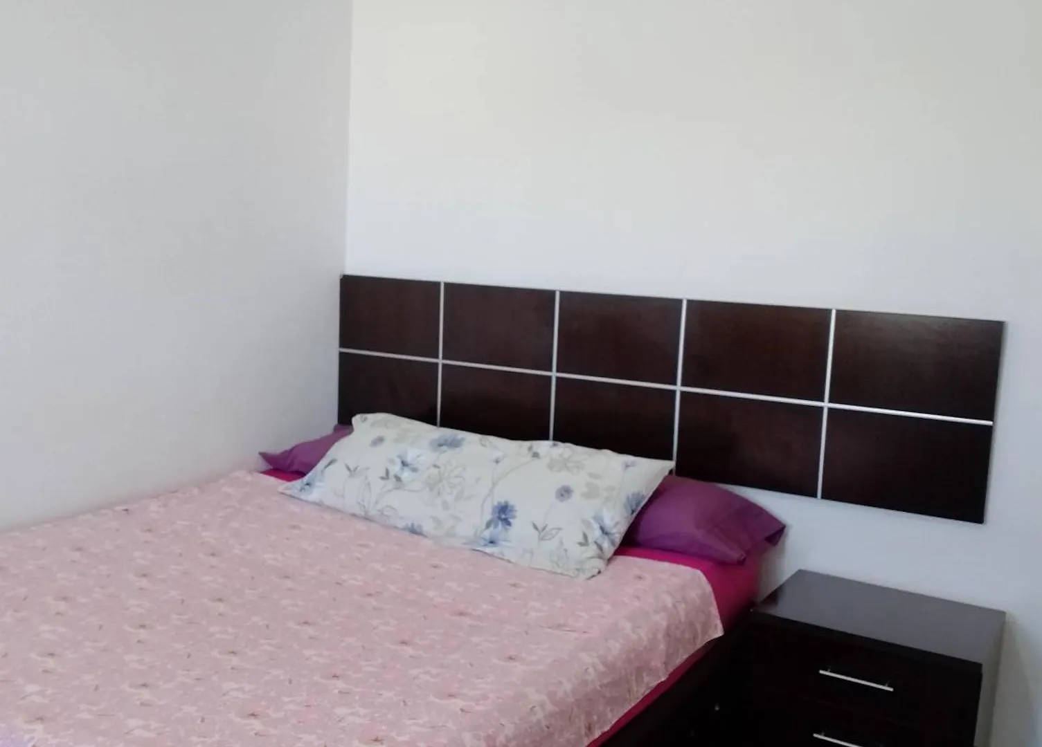 Habitacion Privada Centro Malaga Cerca De La Estacion De Tren Maria Zambrano Y Del Centro Historico Y De La Playa 0*,