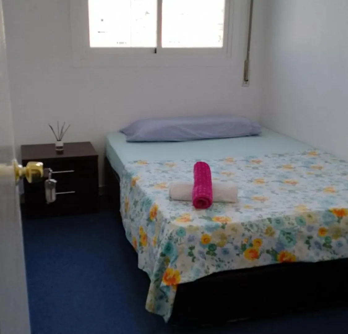 Habitacion Privada Centro Malaga Cerca De La Estacion De Tren Maria Zambrano Y Del Centro Historico Y De La Playa