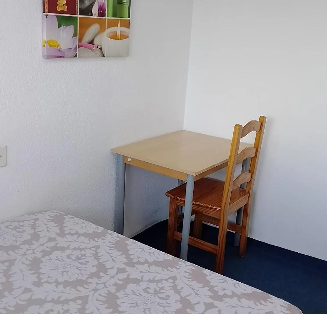 Habitacion Privada Centro Malaga Cerca De La Estacion De Tren Maria Zambrano Y Del Centro Historico Y De La Playa 0*,  Spain